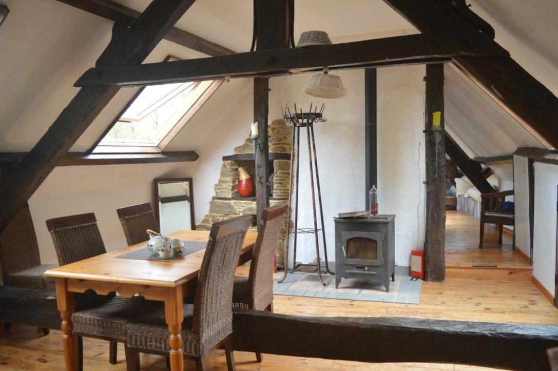 Qui Vivra Verra Bed & Breakfast Le Mesnil-Amey Exterior photo